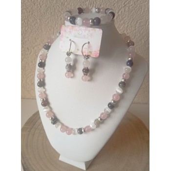 Collier "Tolérance et amour"