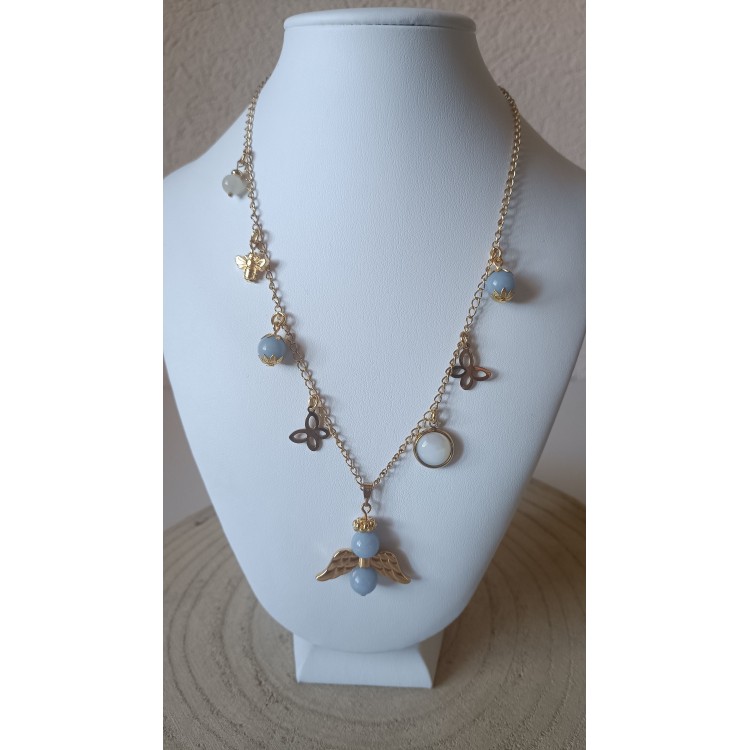 Collier "Mon ange" en Angélite "Paix du coeur" Collier "Mon ange" en Angélite "Paix du coeur"