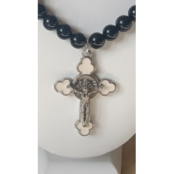 Collier Croix trilobée " Sainte Protection" Onyx noire