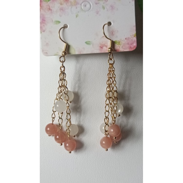 Boucles d'oreilles "Féminin Sacré" Pierres de Lune Orange et Blanche Boucles d'oreilles "Féminin Sacré" Pierres de Lune Orange et Blanche